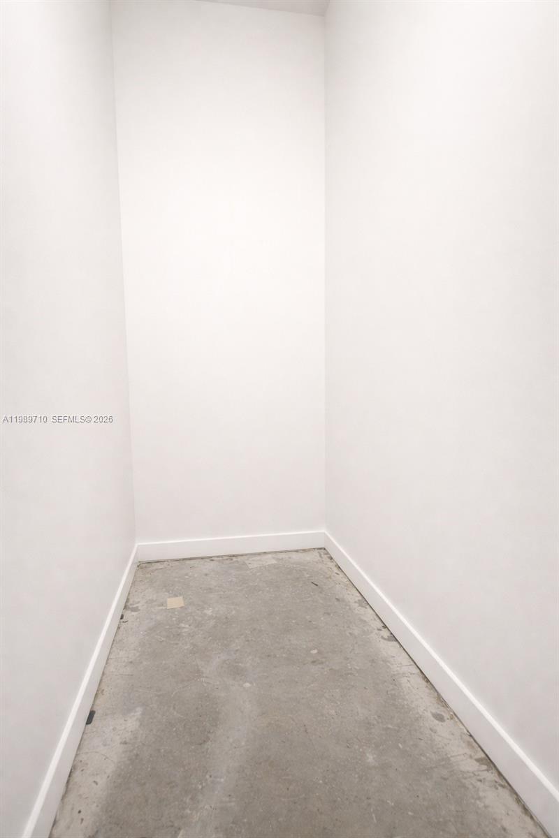 900 Brickell Key Blvd #2505, Miami FL 33131