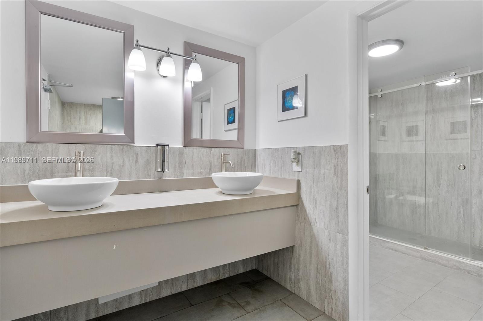 2500 NE 135th St Unit#B206, North Miami FL 33181