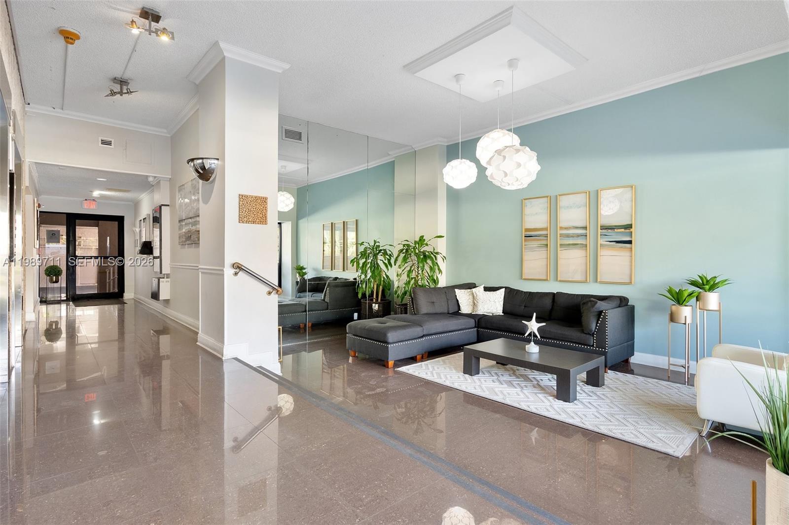 2500 NE 135th St Unit#B206, North Miami FL 33181