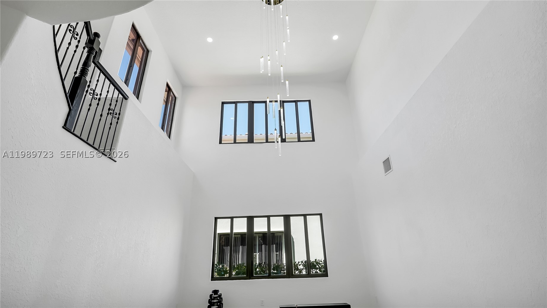 7965 SW 195th St, Cutler Bay FL 33157