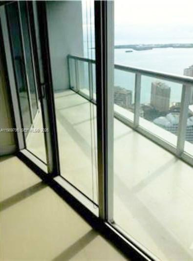 475 Brickell Ave #5111, Miami FL 33131