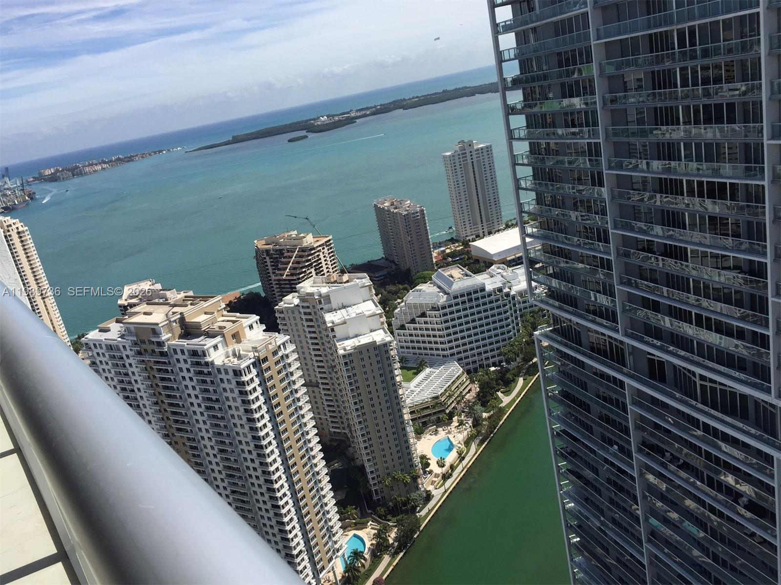 475 Brickell Ave #5111, Miami FL 33131