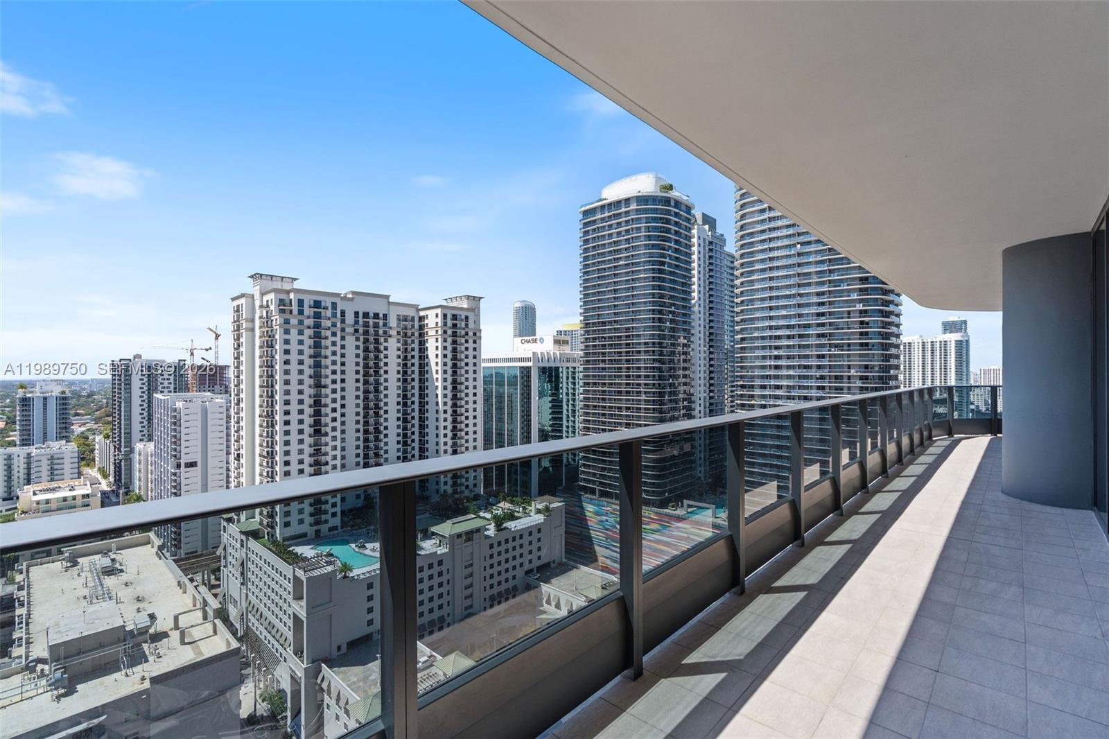 1000 Brickell Plz #2812, Miami FL 33131