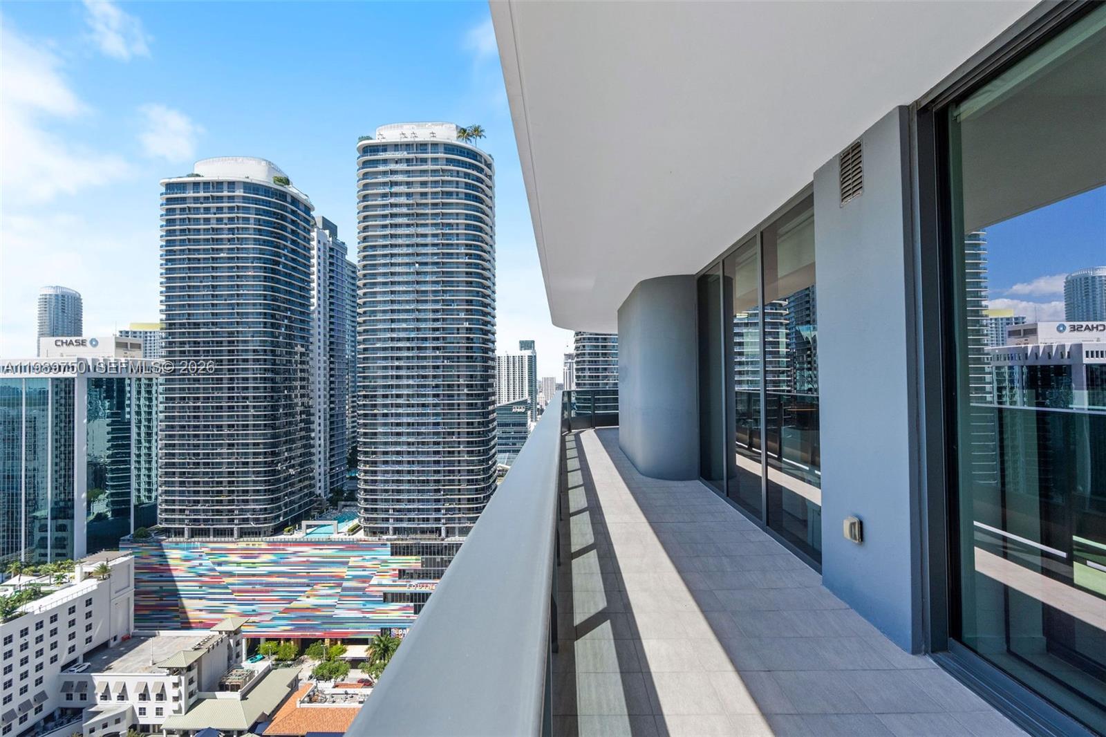 1000 Brickell Plz #2812, Miami FL 33131