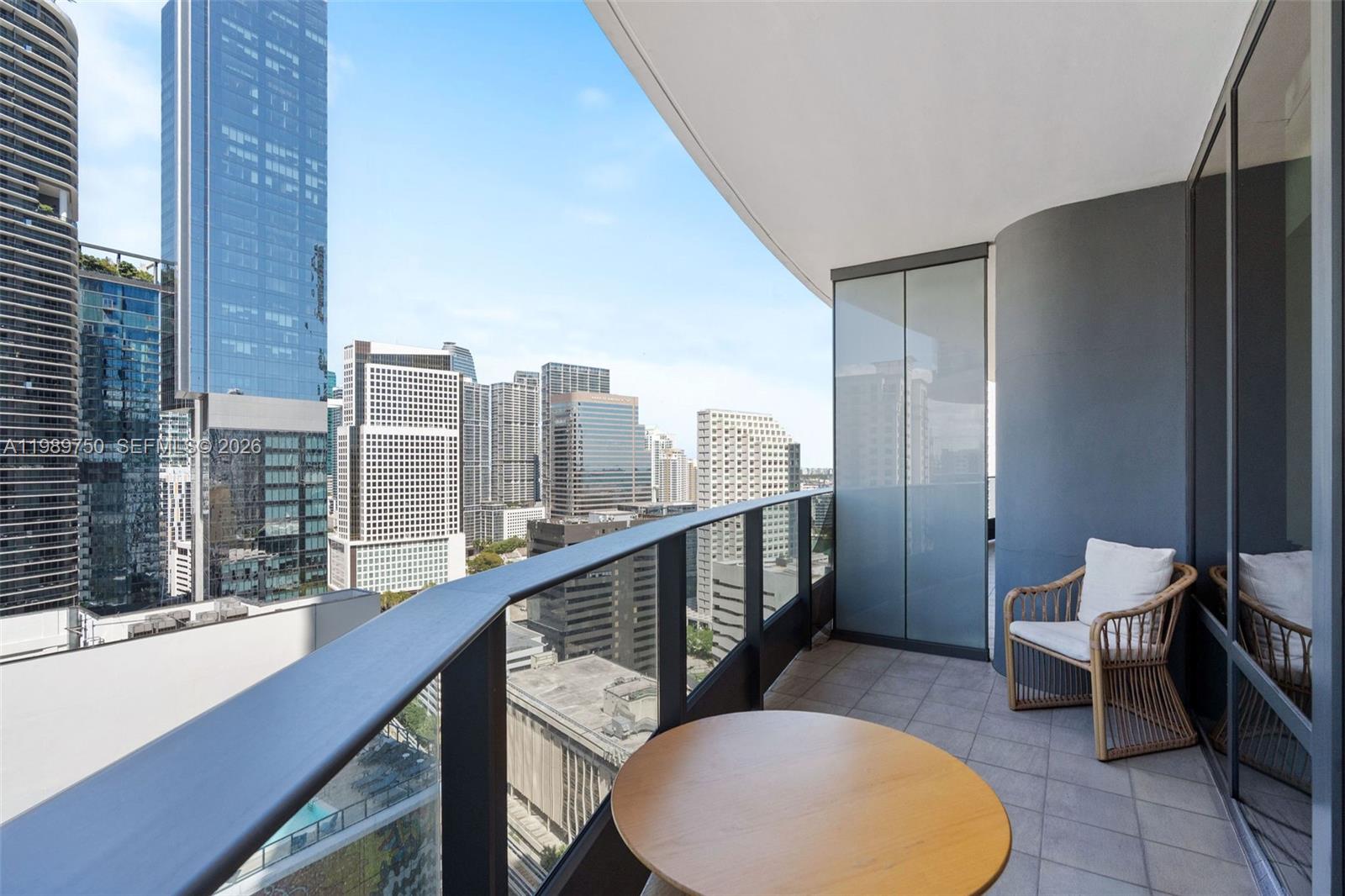 1000 Brickell Plz #2812, Miami FL 33131