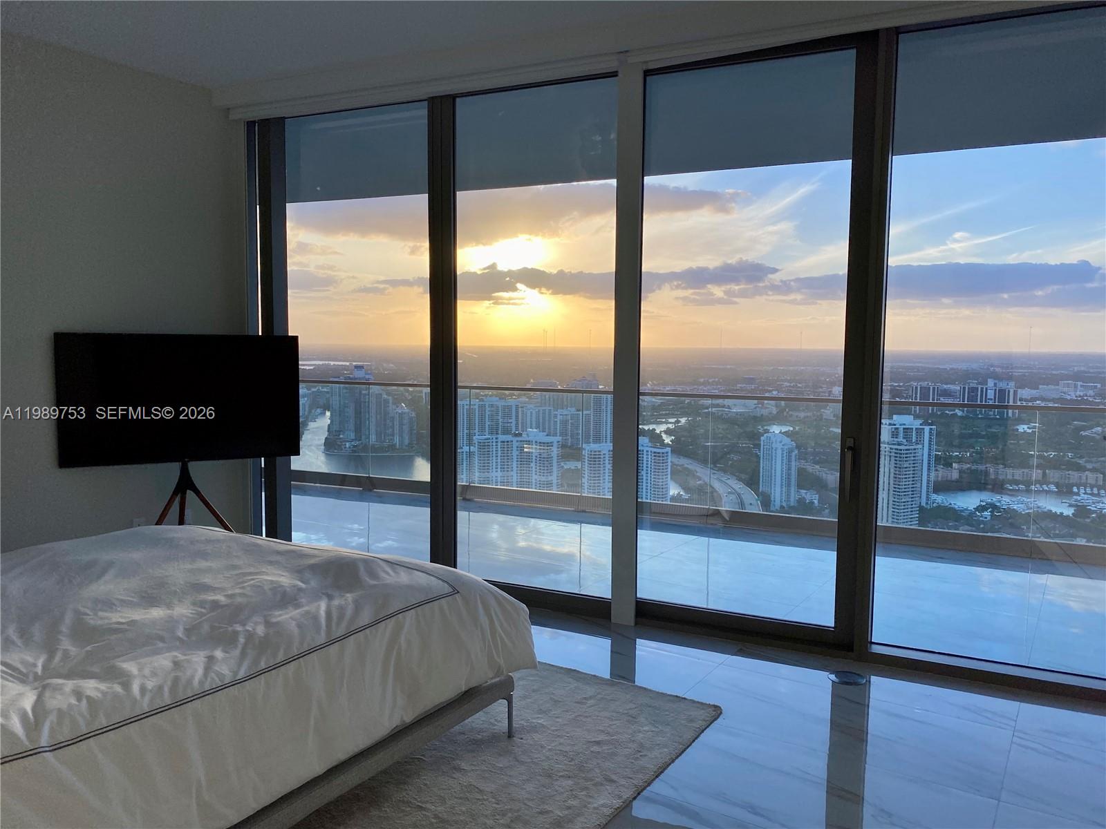18975 Collins Ave #5105, Sunny Isles Beach FL 33160
