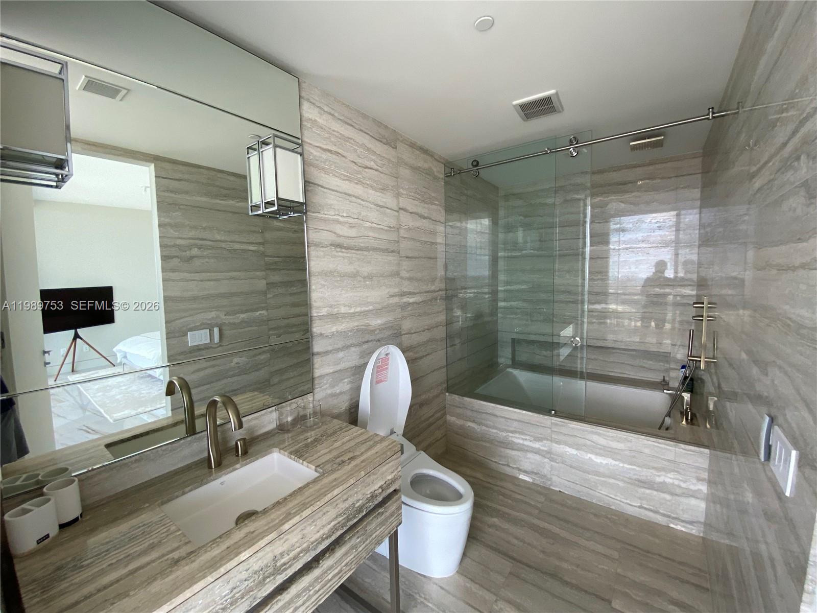 18975 Collins Ave #5105, Sunny Isles Beach FL 33160