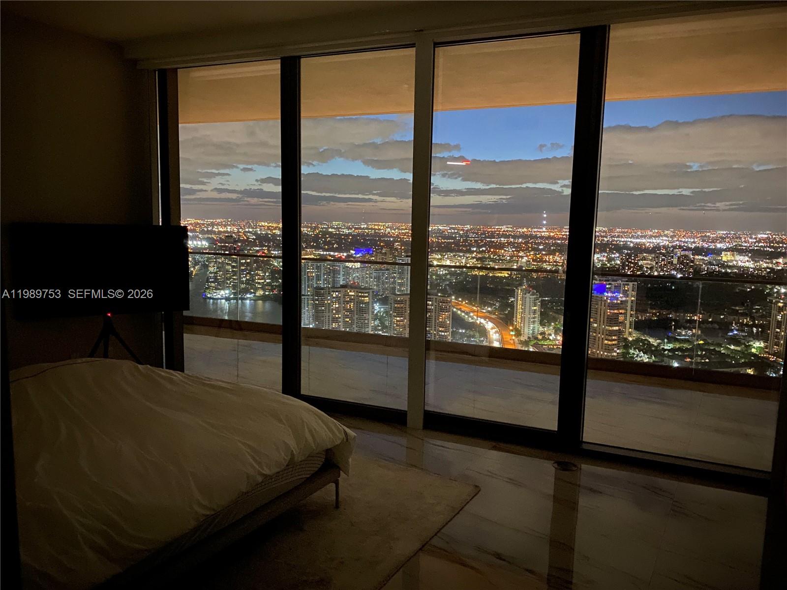 18975 Collins Ave #5105, Sunny Isles Beach FL 33160