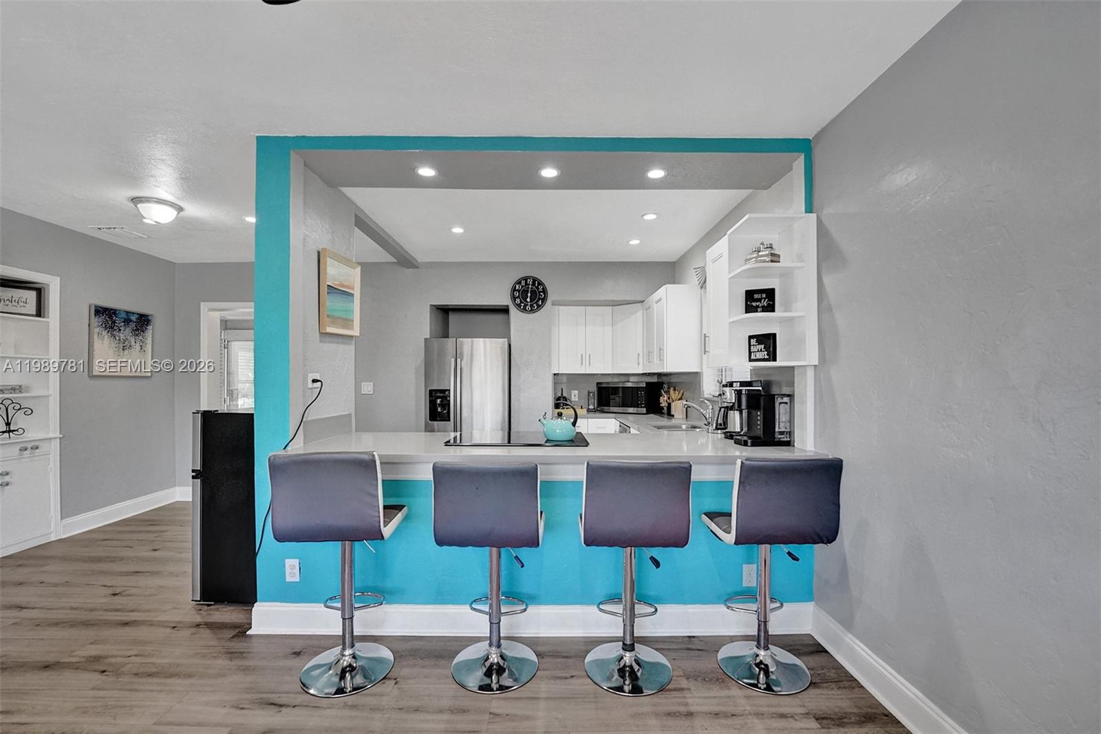 529 NW 8th St, Dania Beach FL 33004