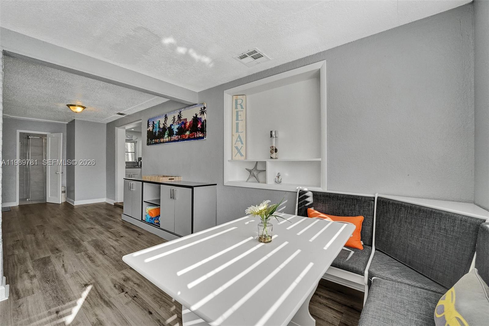 529 NW 8th St, Dania Beach FL 33004