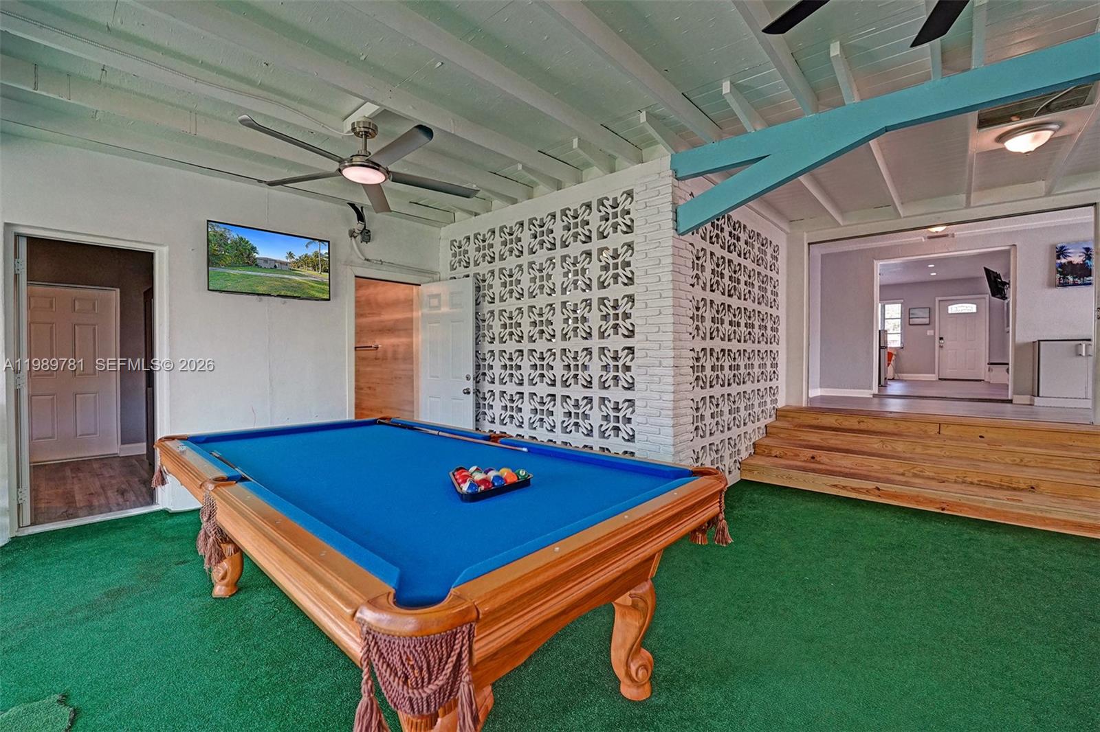 529 NW 8th St, Dania Beach FL 33004