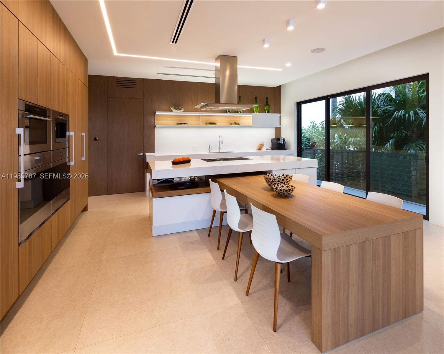 1234 S Biscayne Point Rd #n/a, Miami Beach FL 33141