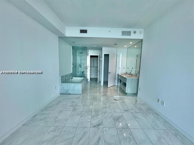 480 NE 31st St #902, Miami FL 33137