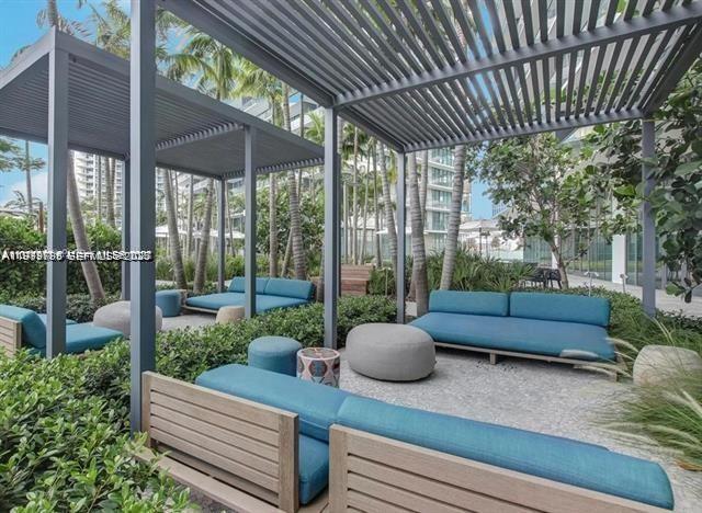 480 NE 31st St #902, Miami FL 33137