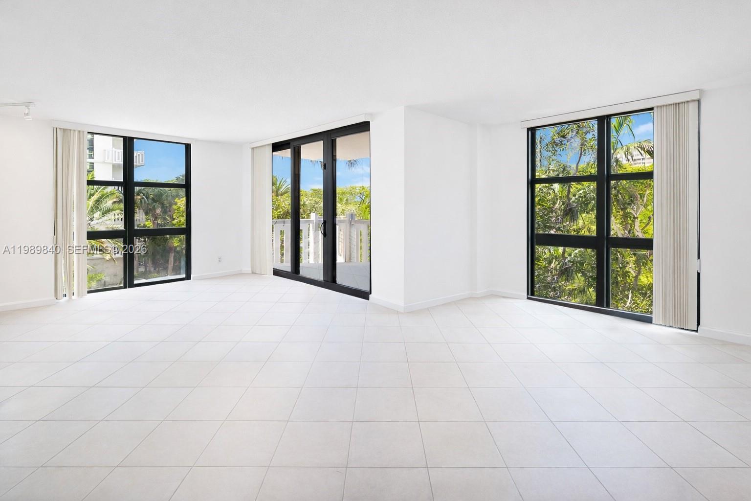 1121 Crandon Blvd #F206, Key Biscayne FL 33149