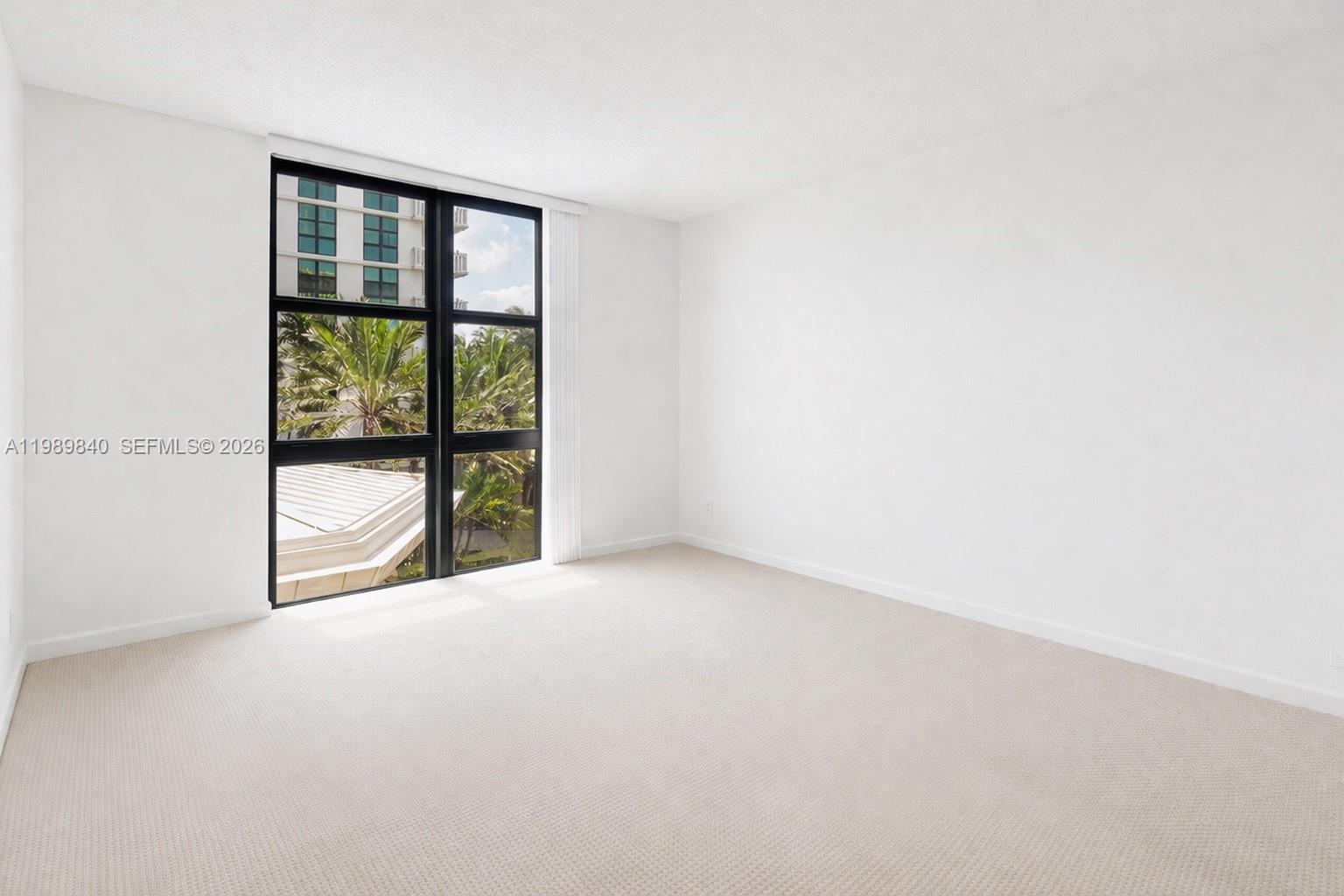 1121 Crandon Blvd #F206, Key Biscayne FL 33149