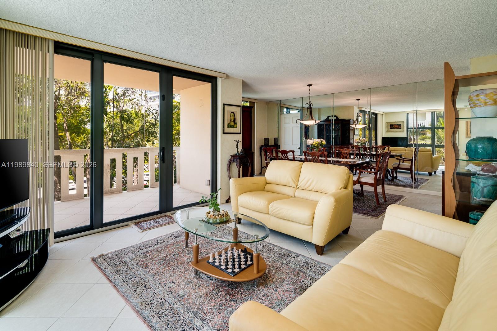 1121 Crandon Blvd #F206, Key Biscayne FL 33149