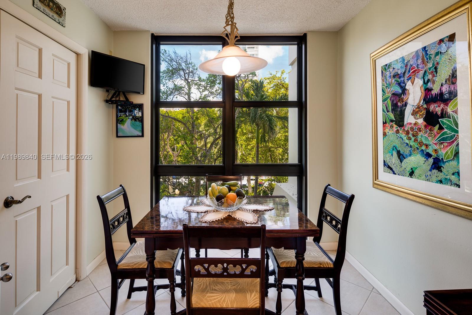 1121 Crandon Blvd #F206, Key Biscayne FL 33149