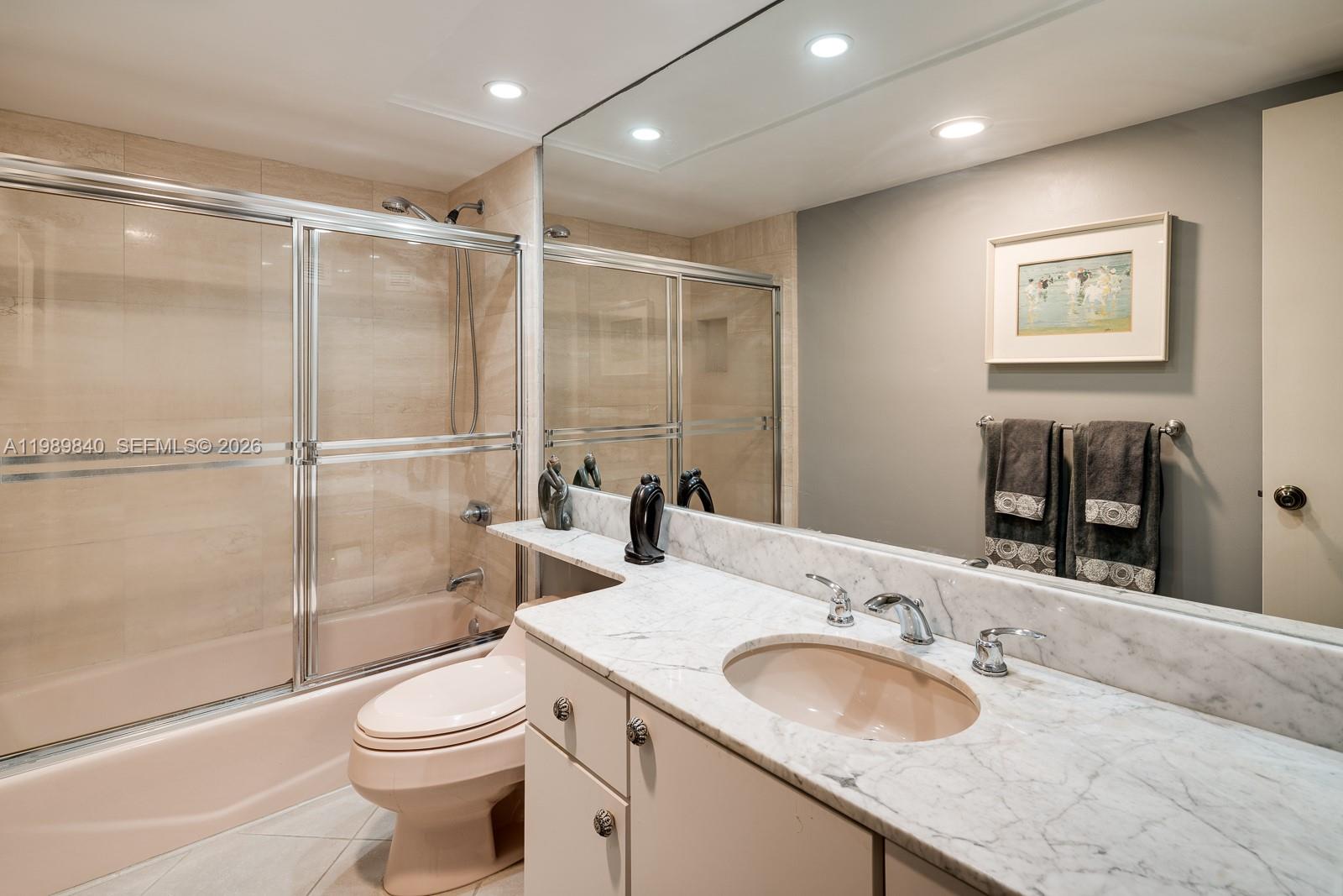 1121 Crandon Blvd #F206, Key Biscayne FL 33149