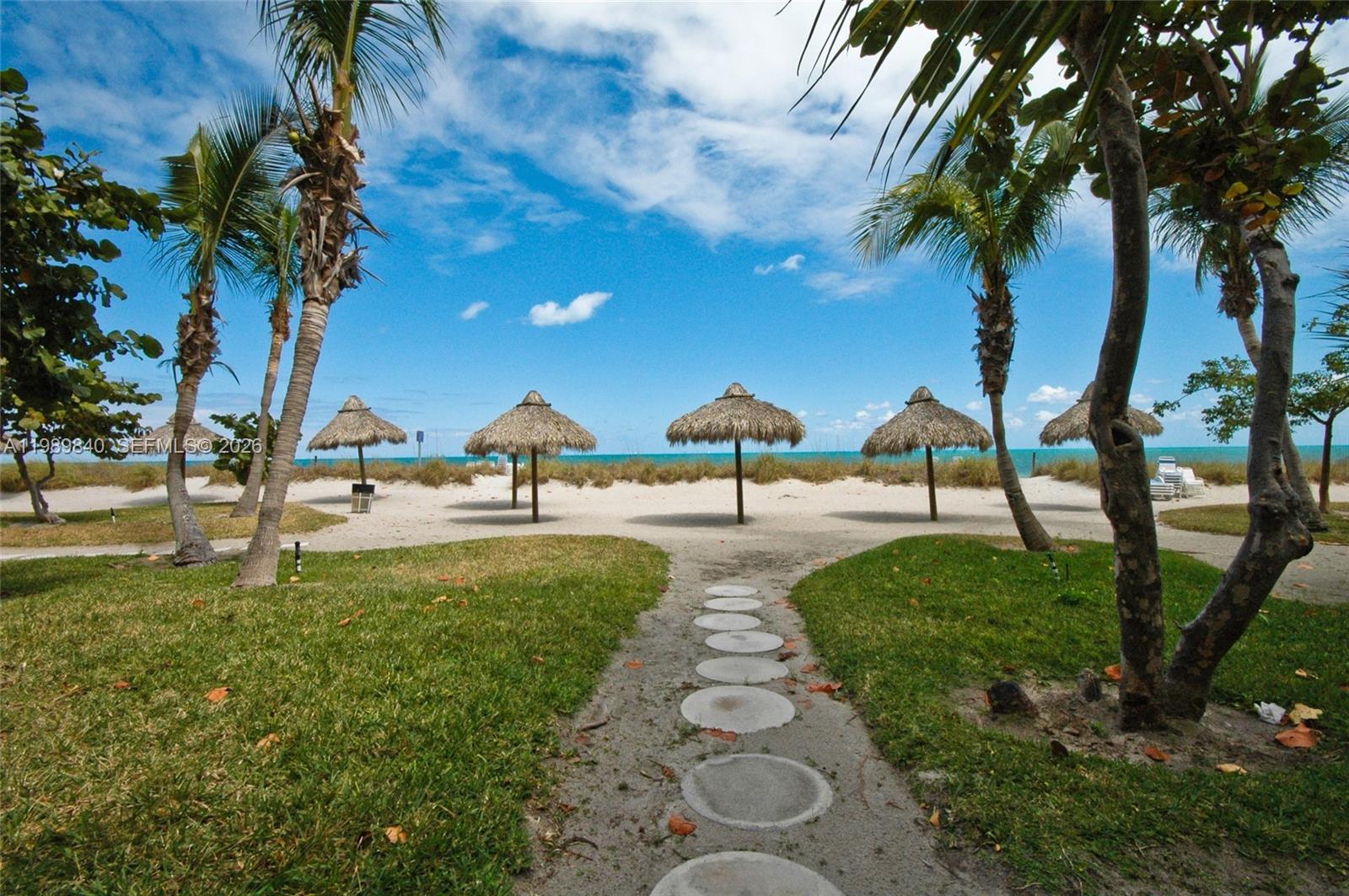 1121 Crandon Blvd #F206, Key Biscayne FL 33149