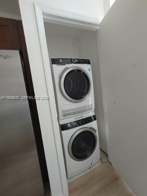 20000 E Country Club Dr #201, Aventura FL 33180