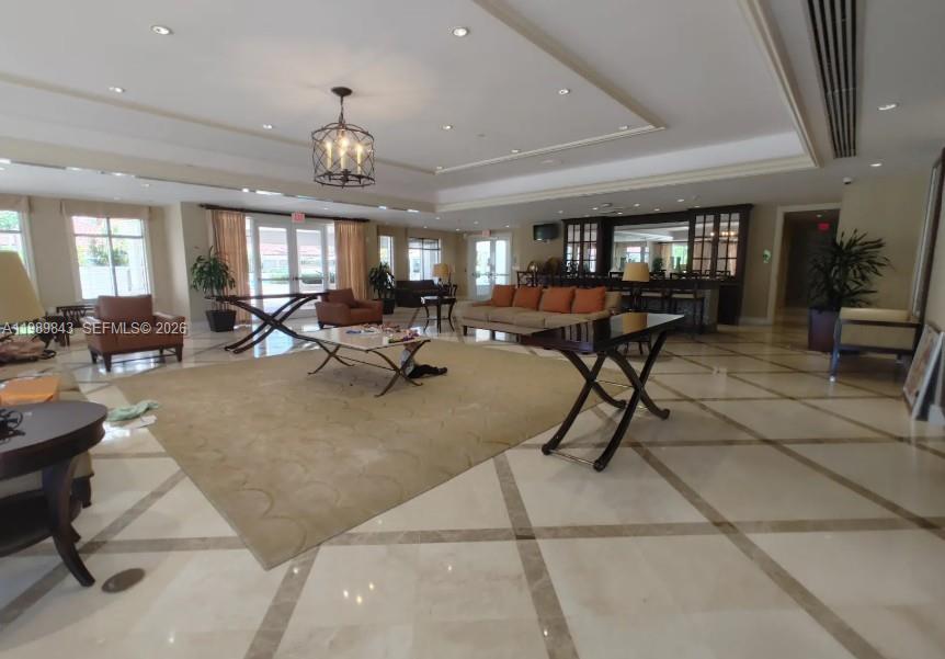 20000 E Country Club Dr #201, Aventura FL 33180