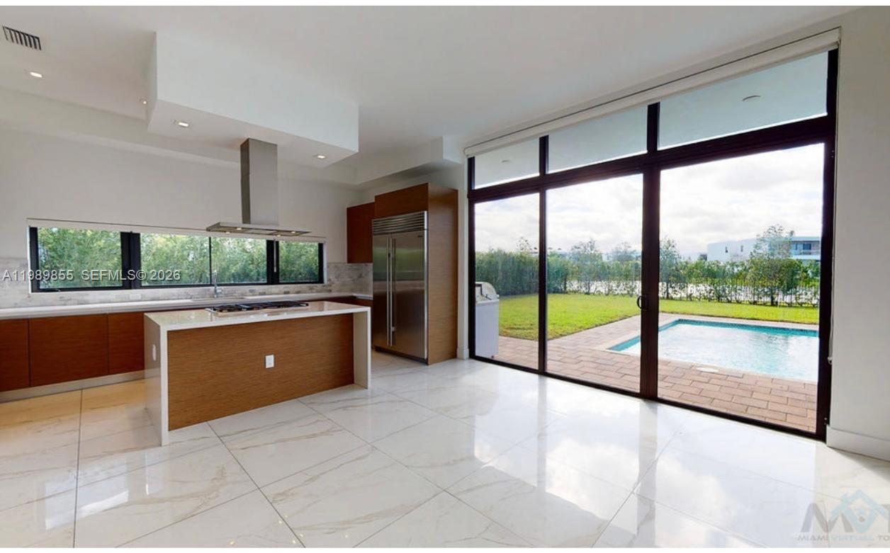 16580 Sunset Way #16580, Weston FL 33326