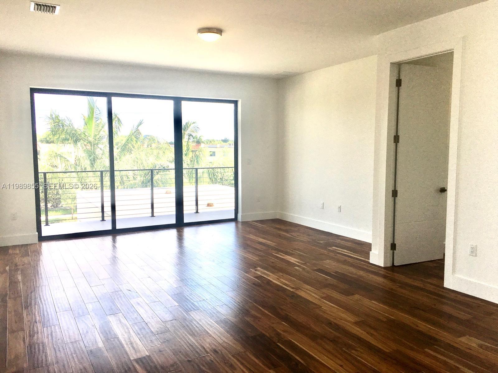 16580 Sunset Way #16580, Weston FL 33326