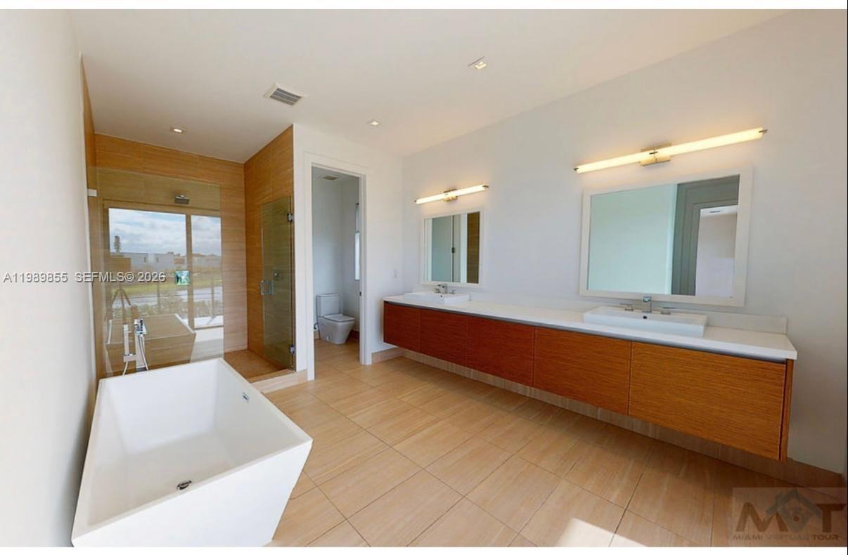 16580 Sunset Way #16580, Weston FL 33326