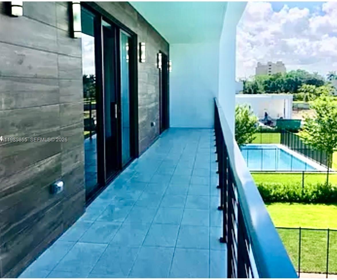 16580 Sunset Way #16580, Weston FL 33326