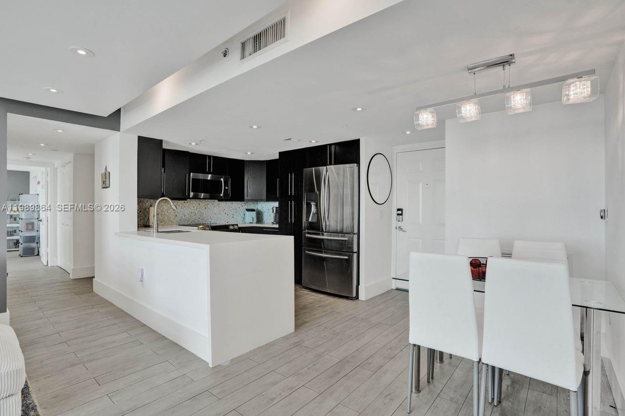 3000 Coral Way #1114, Miami FL 33145