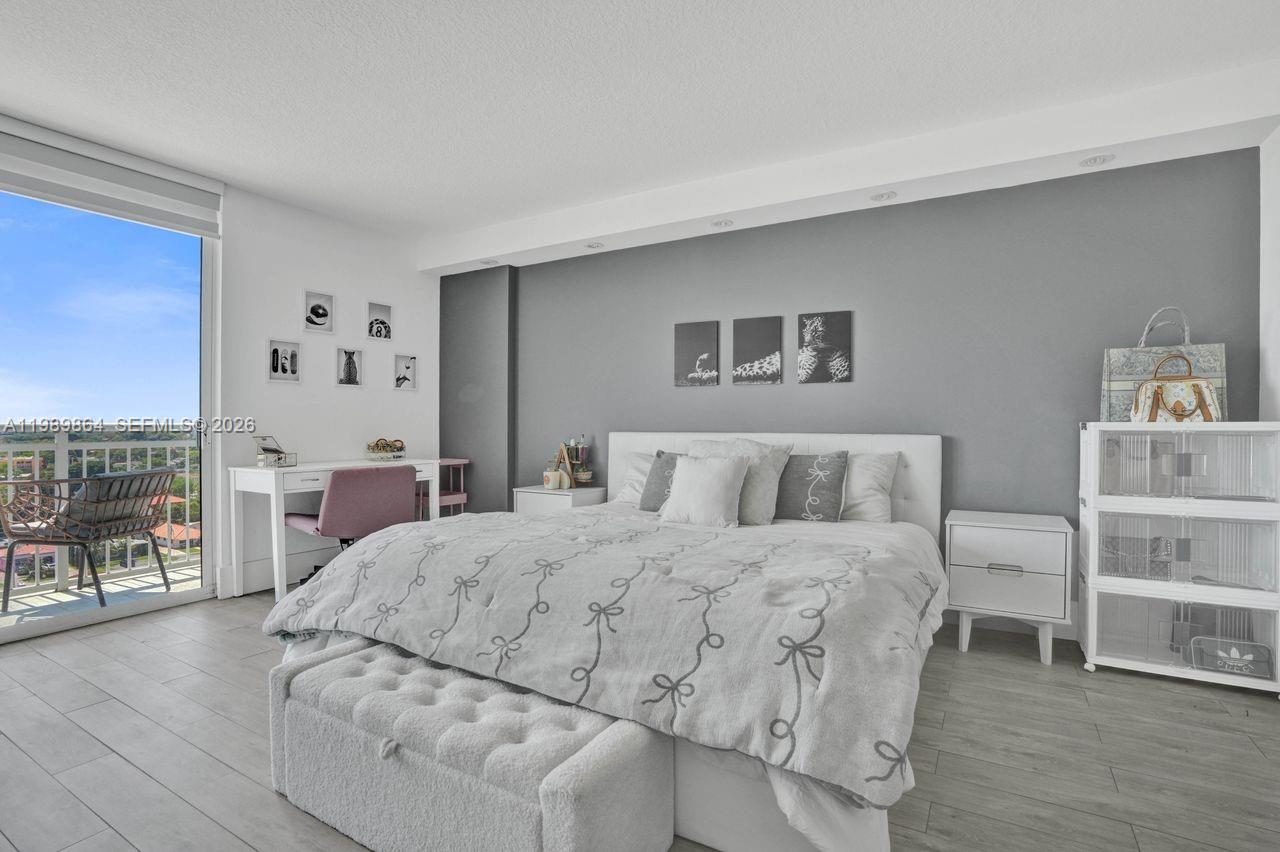 3000 Coral Way #1114, Miami FL 33145