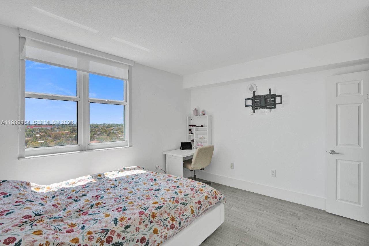 3000 Coral Way #1114, Miami FL 33145