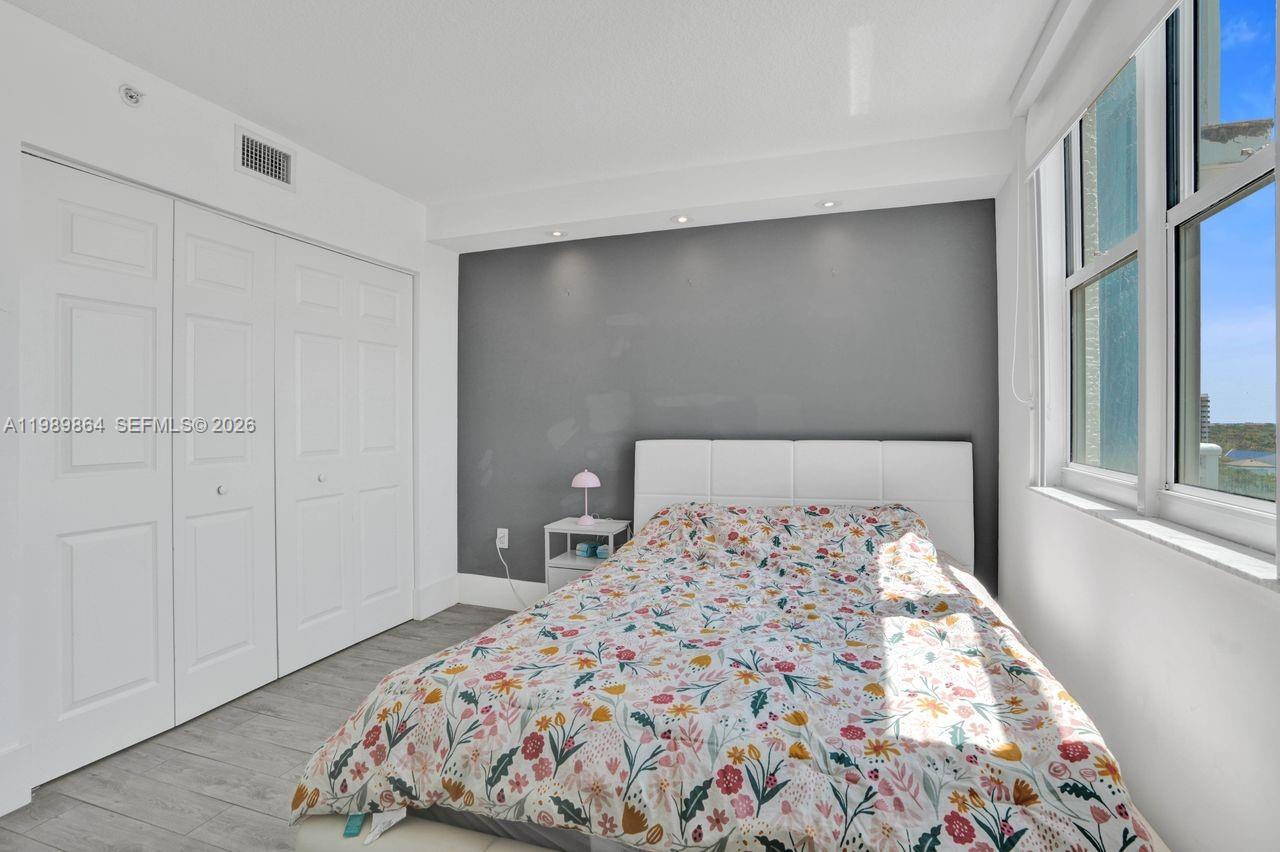 3000 Coral Way #1114, Miami FL 33145