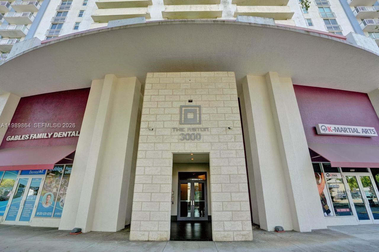 3000 Coral Way #1114, Miami FL 33145