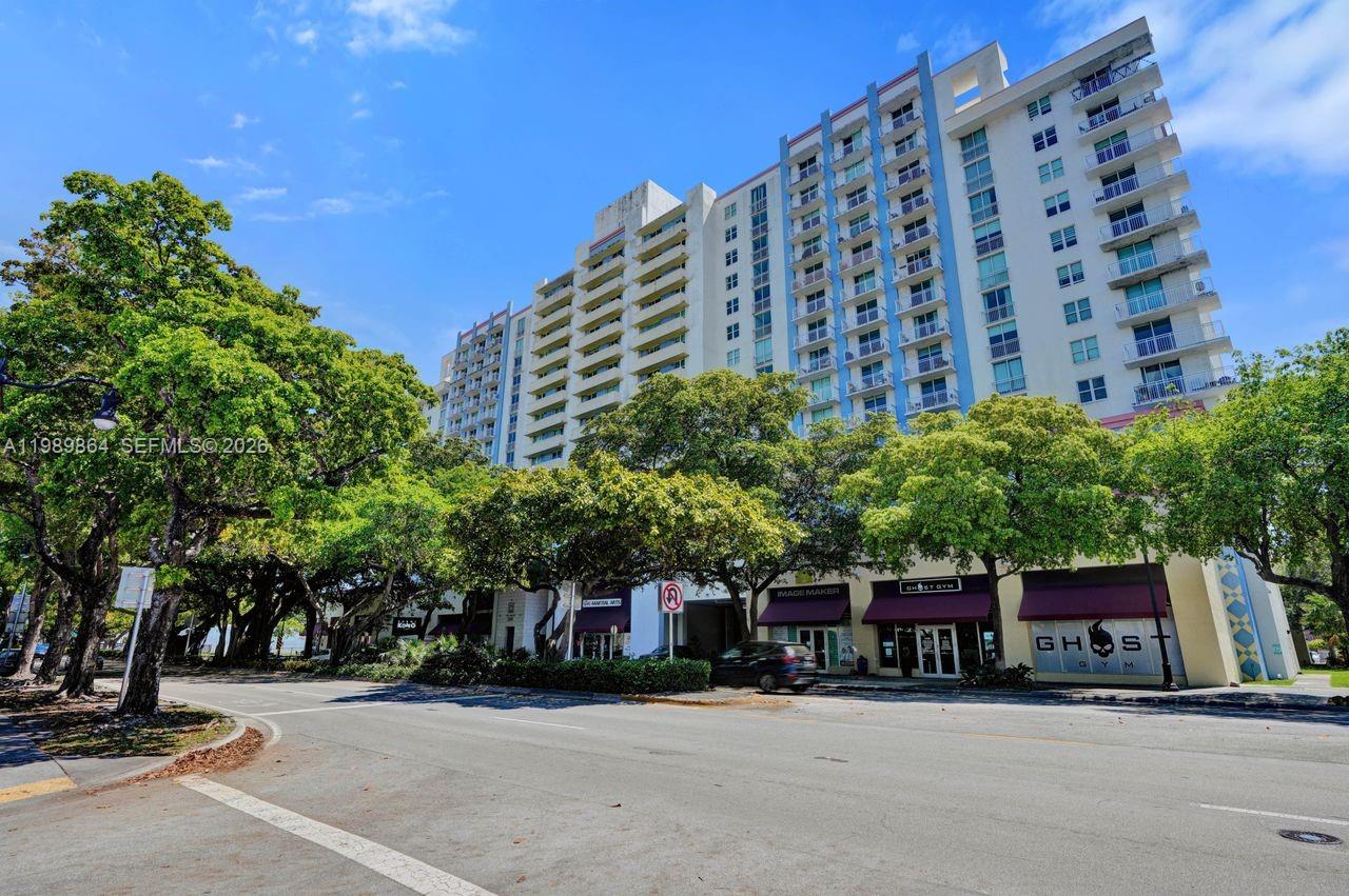 3000 Coral Way #1114, Miami FL 33145