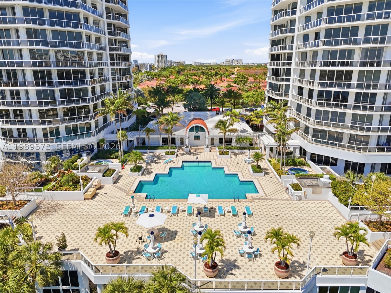3801 NE 207th St #1203, Aventura FL 33180