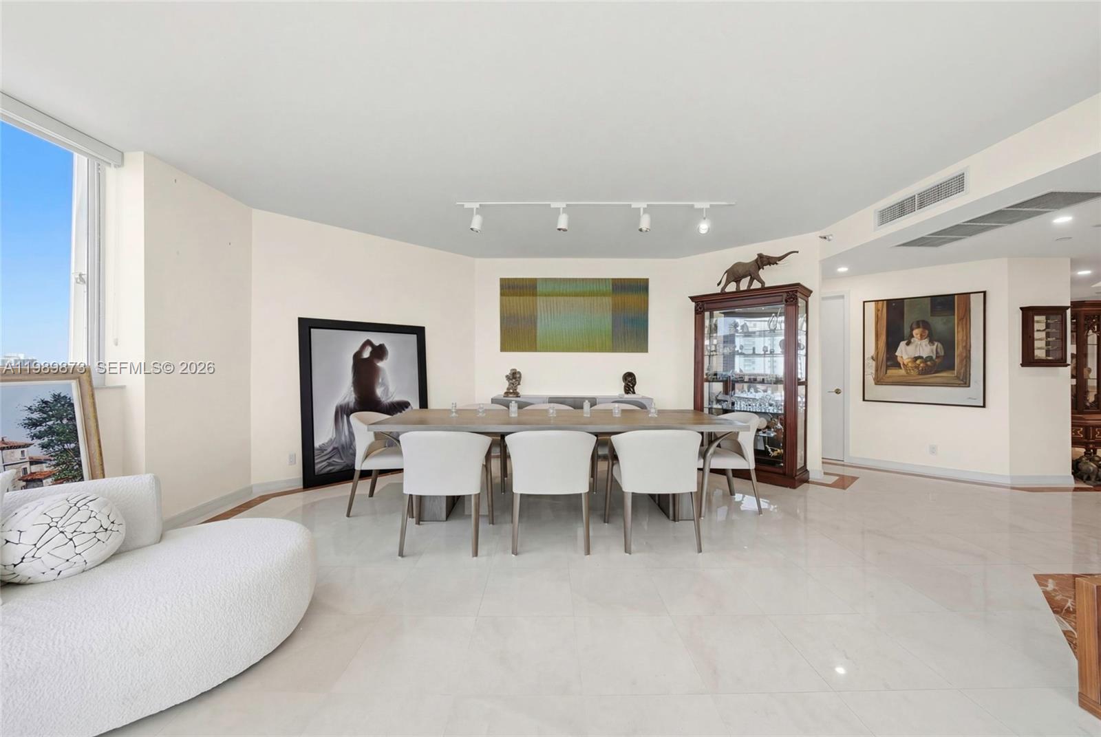 3801 NE 207th St #1203, Aventura FL 33180
