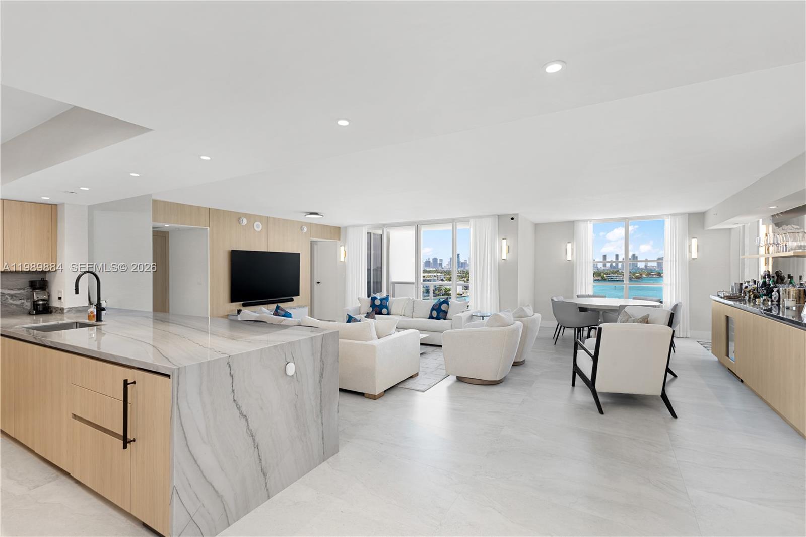 1800 Sunset Harbour Dr #1102/4, Miami Beach FL 33139