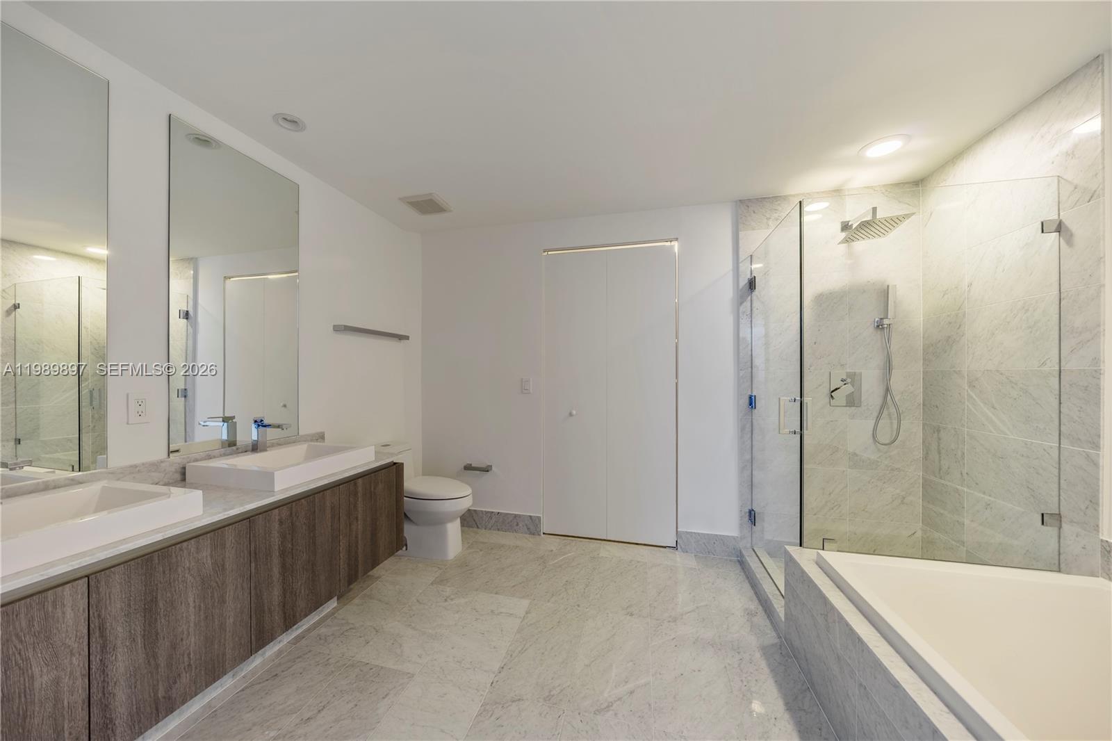 801 S Miami #2005, Miami FL 33130
