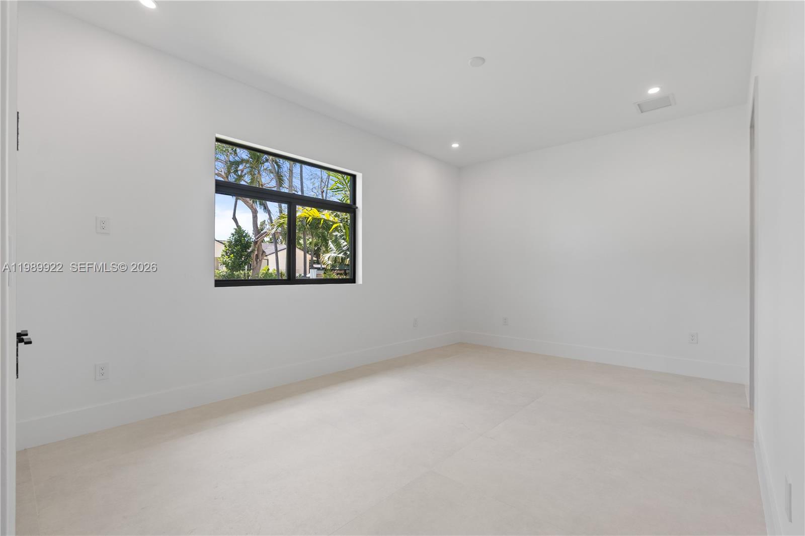 6221 SW 60th St, South Miami FL 33143