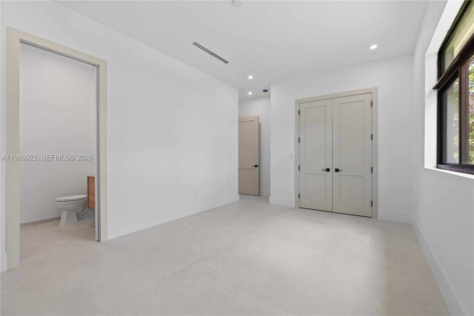 6221 SW 60th St, South Miami FL 33143