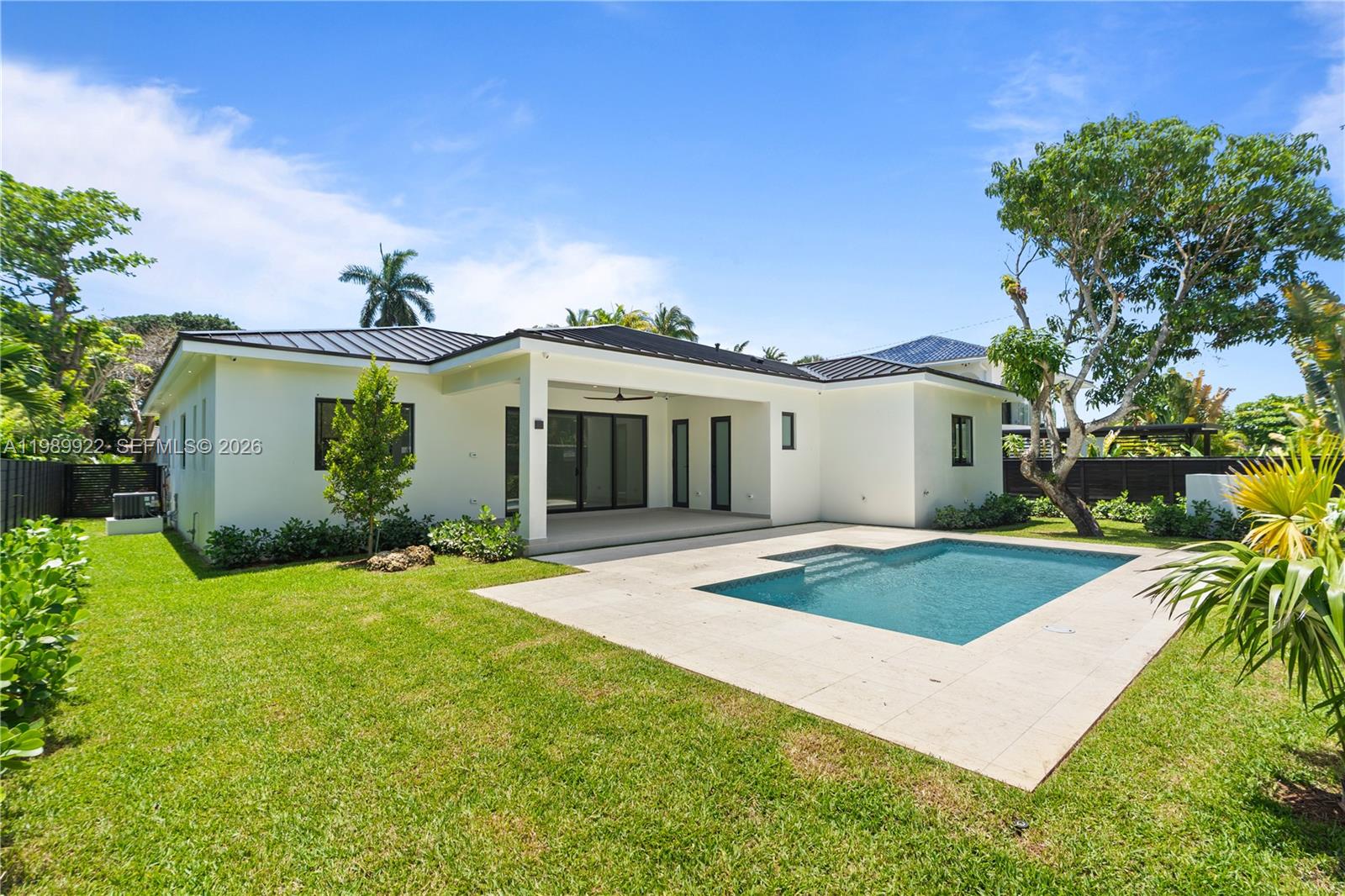 6221 SW 60th St, South Miami FL 33143