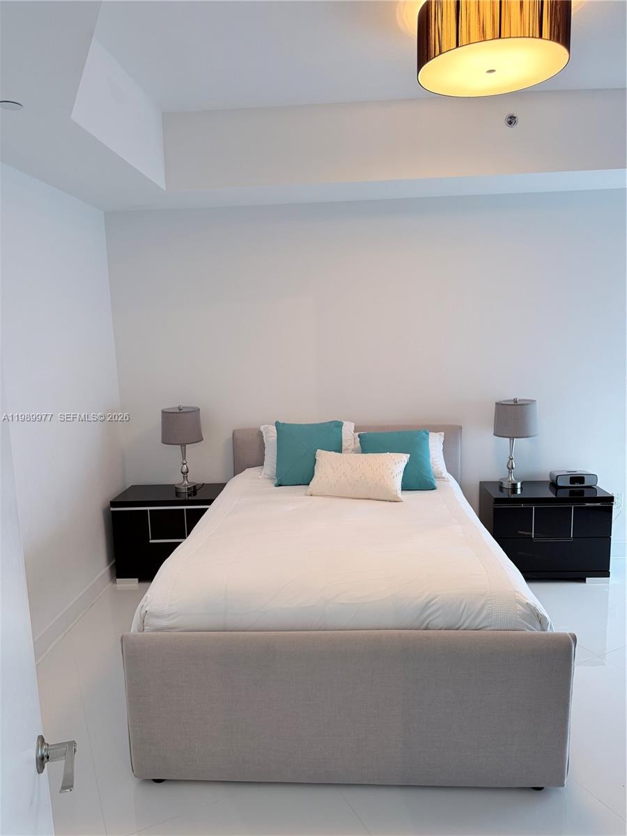 15811 Collins Ave #1803, Sunny Isles Beach FL 33160