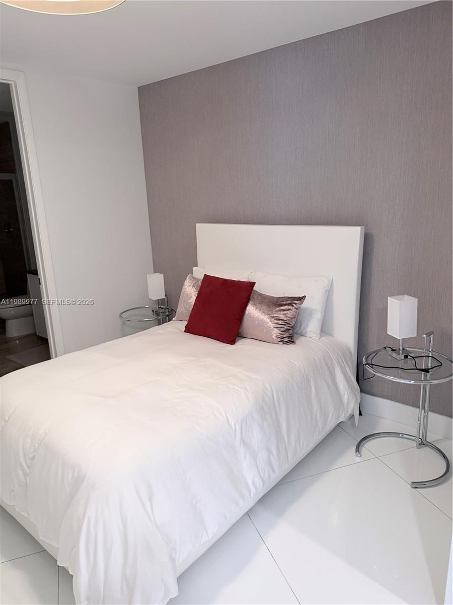 15811 Collins Ave #1803, Sunny Isles Beach FL 33160