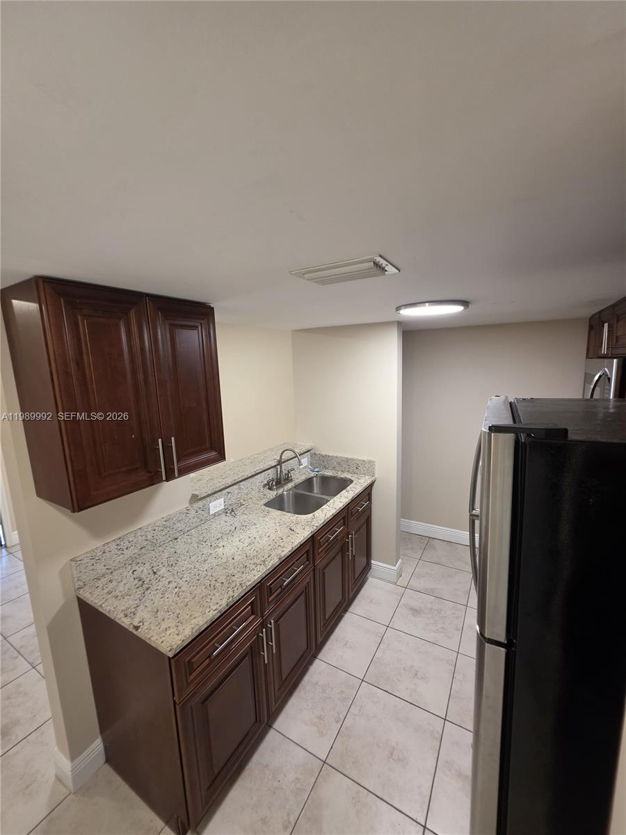 1990 NW 4th Ct #7, Miami FL 33136