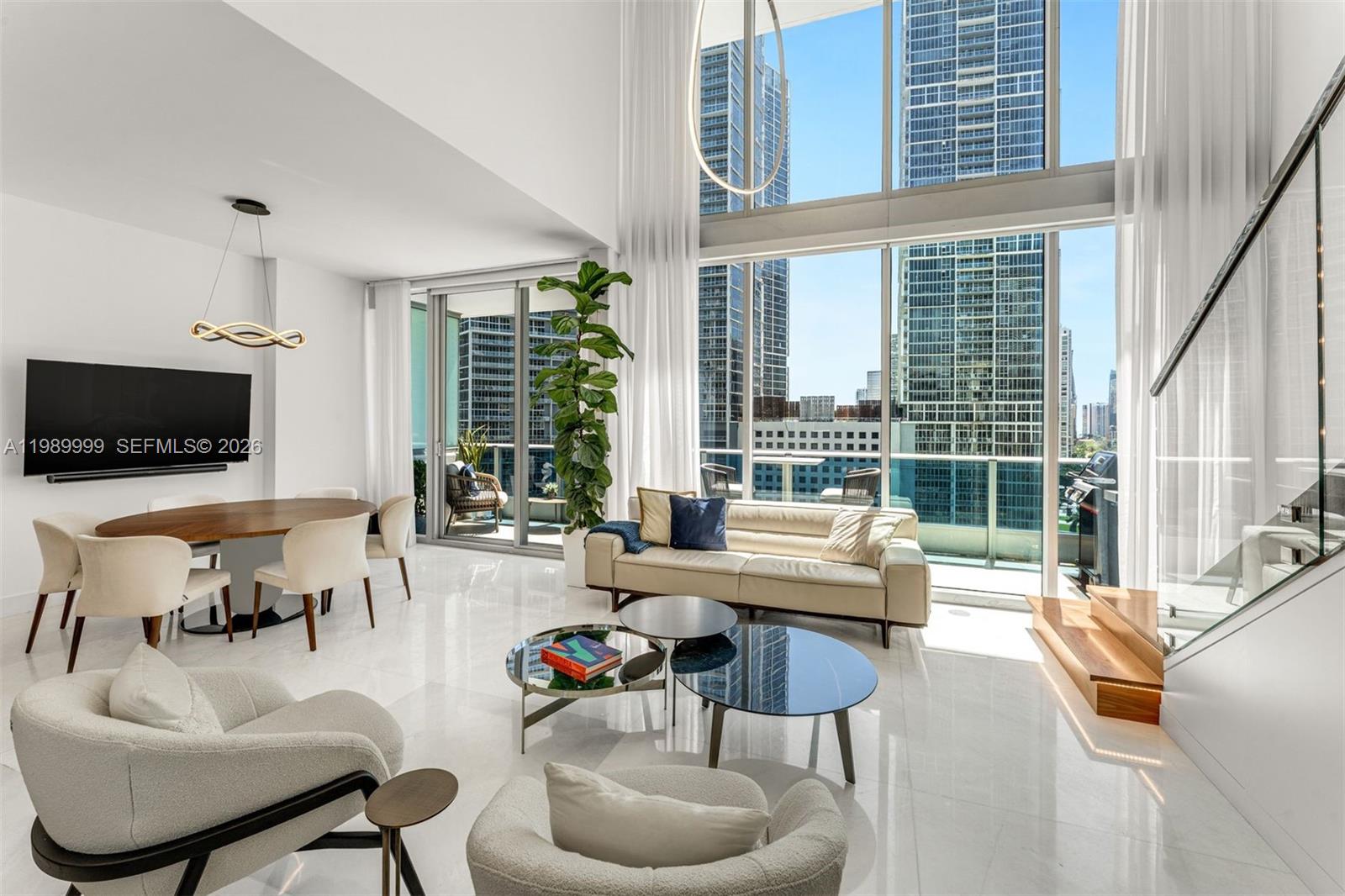 200 Biscayne Boulevard Way #1406, Miami FL 33131