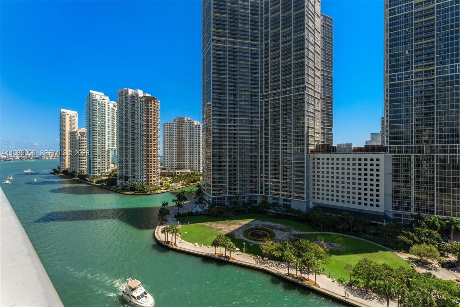 200 Biscayne Boulevard Way #1406, Miami FL 33131