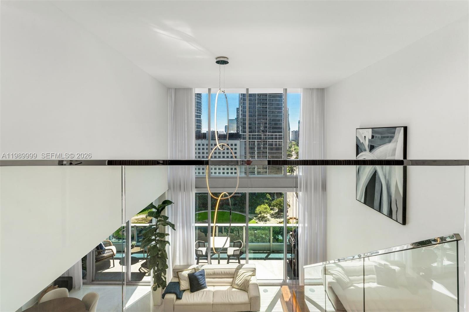 200 Biscayne Boulevard Way #1406, Miami FL 33131