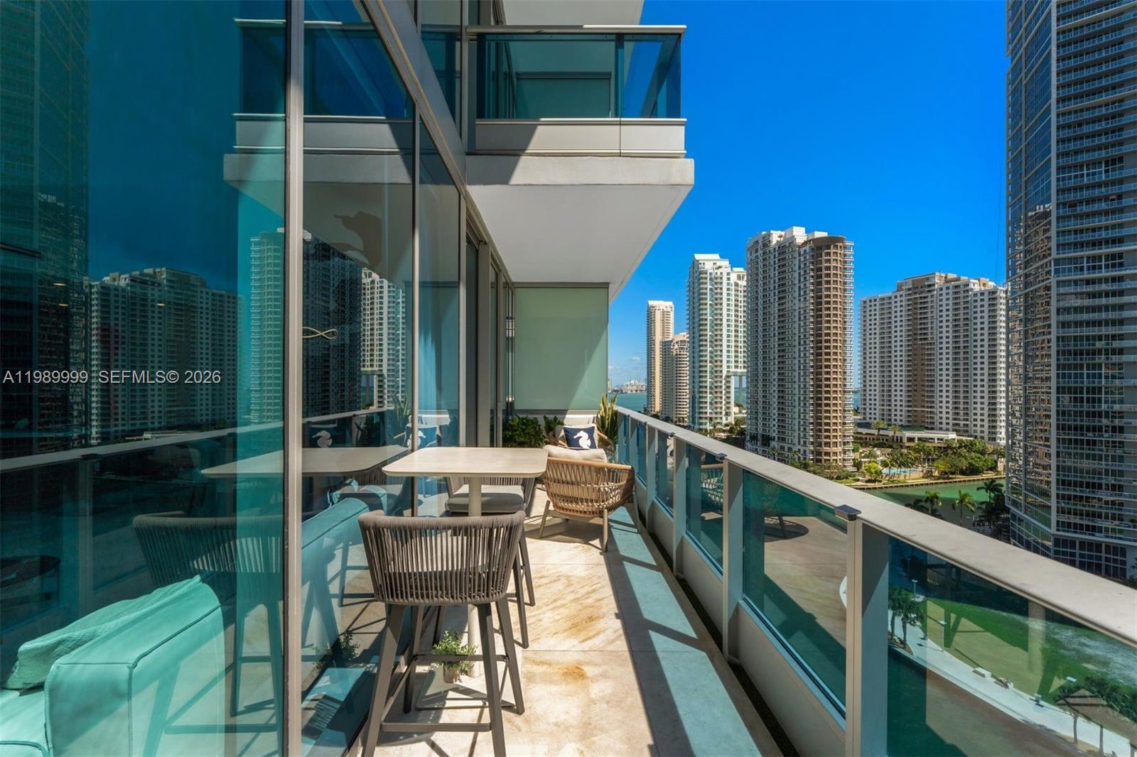 200 Biscayne Boulevard Way #1406, Miami FL 33131